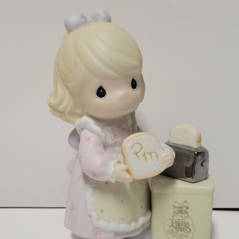 Precious Moments Figurine "A Special Toast to Precious Moments"